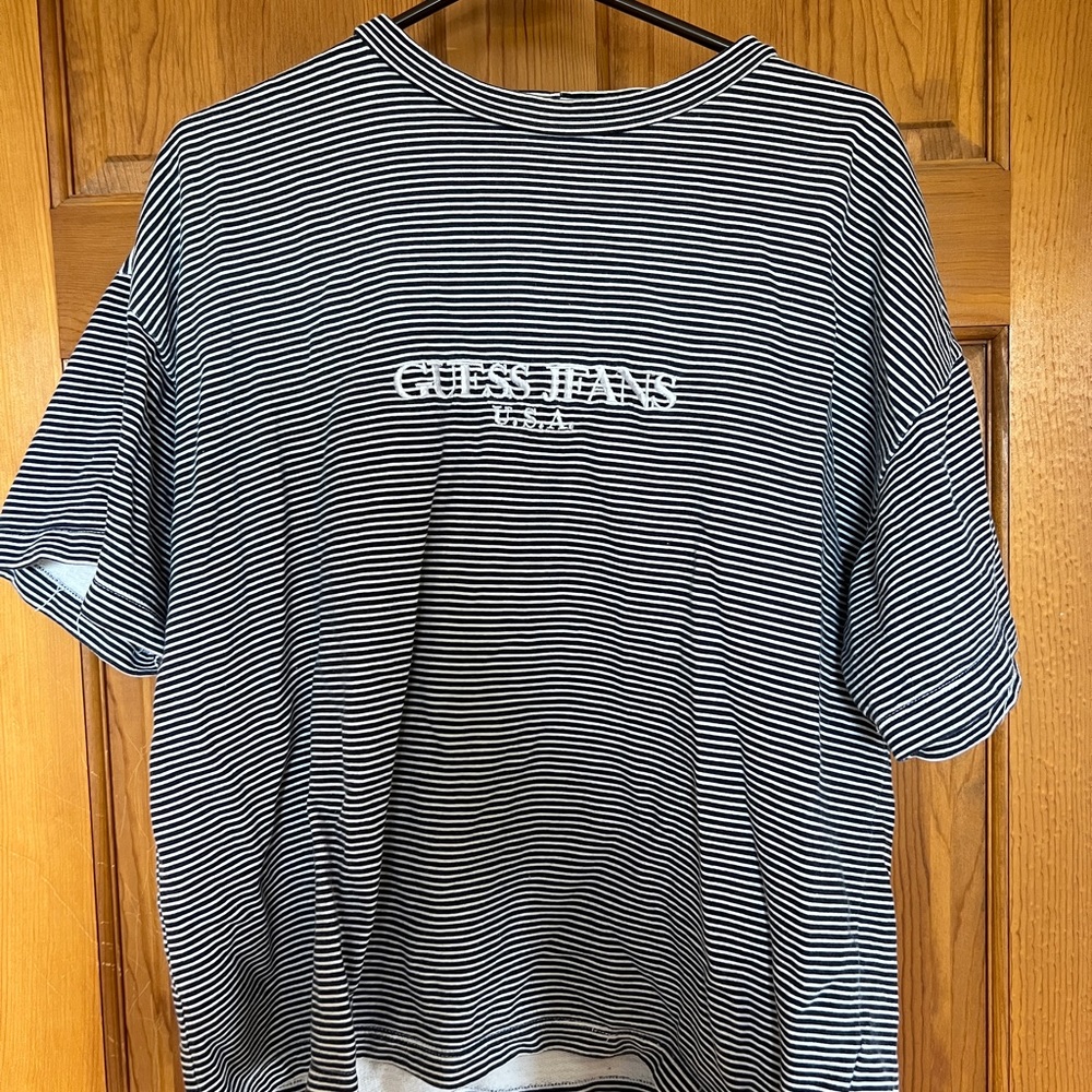 Vintage Guess Tshirt